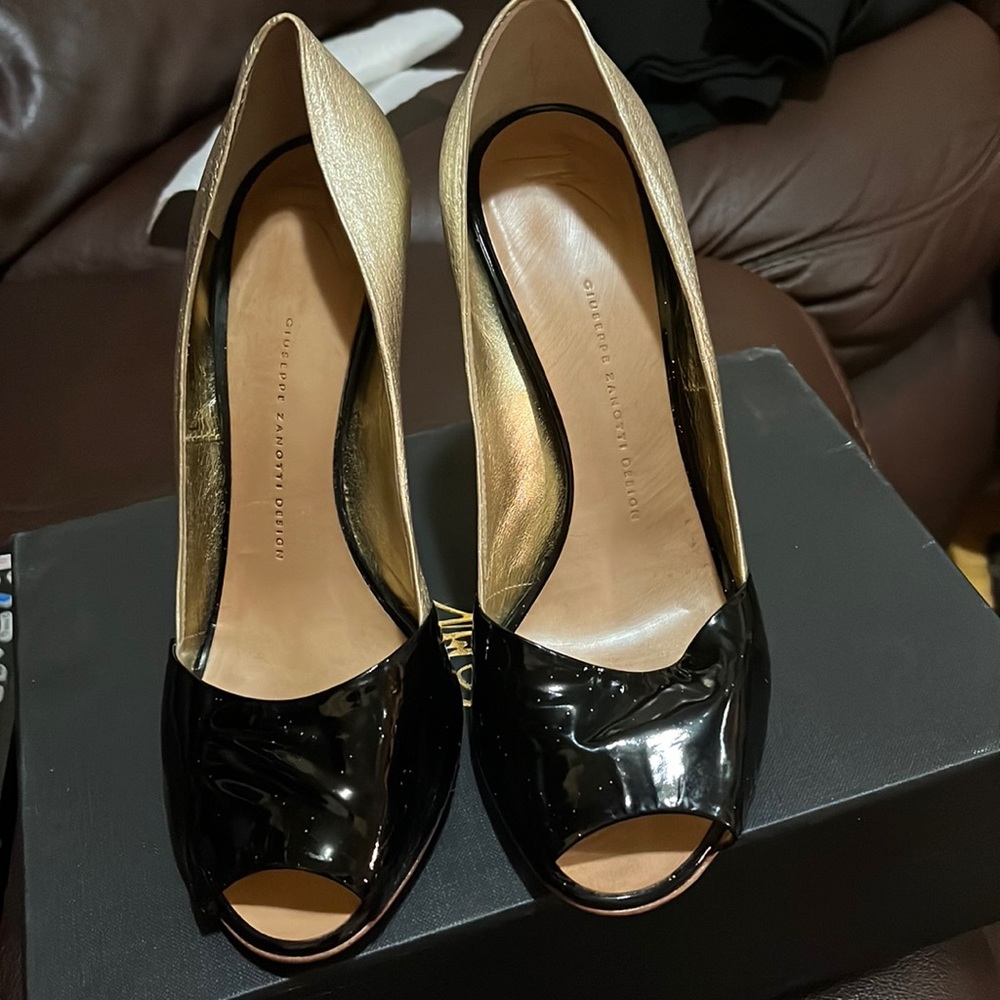 Worn Giuseppe’s